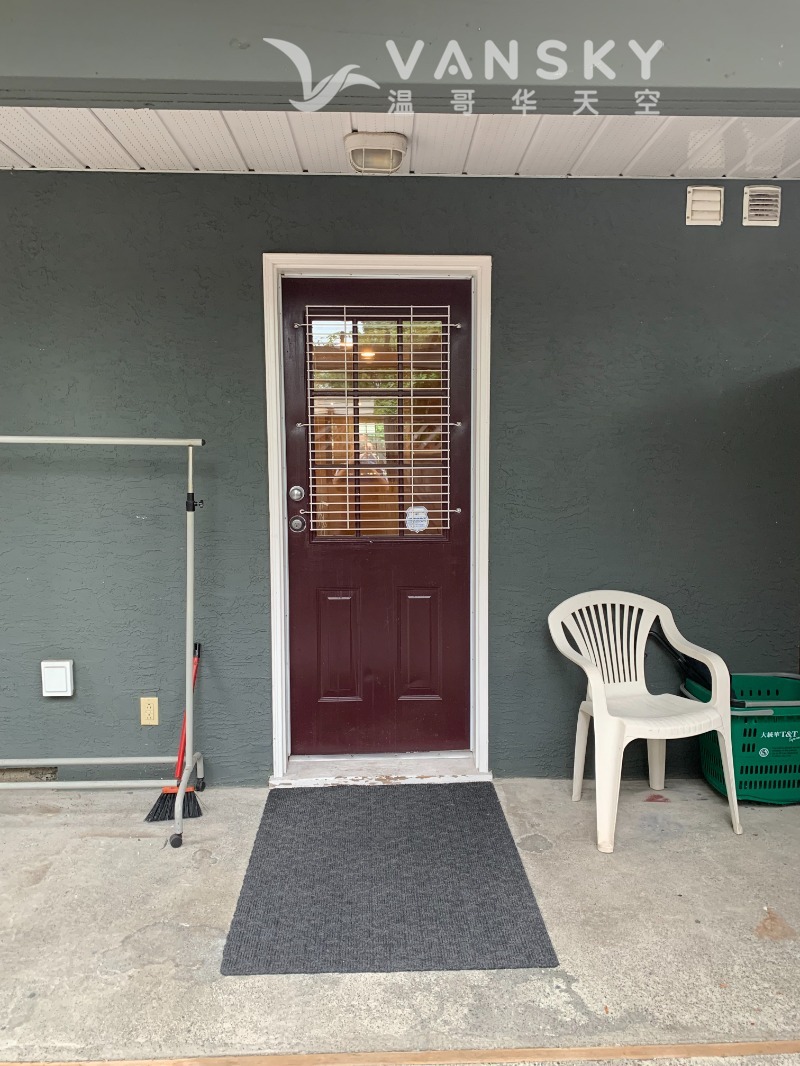 260118100659_Downstair entrance.jpg